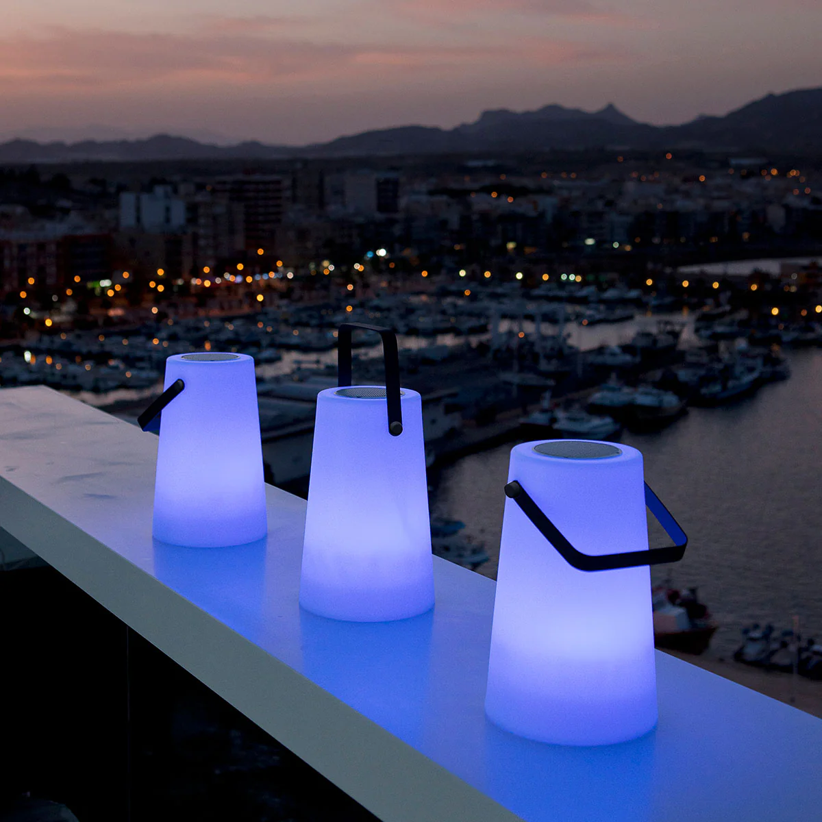 ALTAVOZ PORTÁTIL CON LUZ NÓMADA PLAY - Image 6