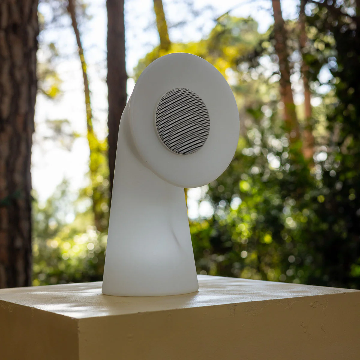 ALTAVOZ PORTÁTIL CON LUZ PIPA PLAY - Image 4