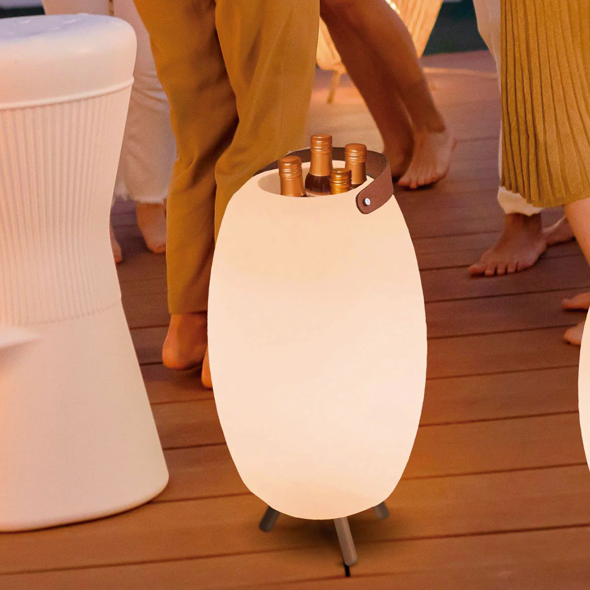 Botellero iluminado con altavoz Apolo - Image 3