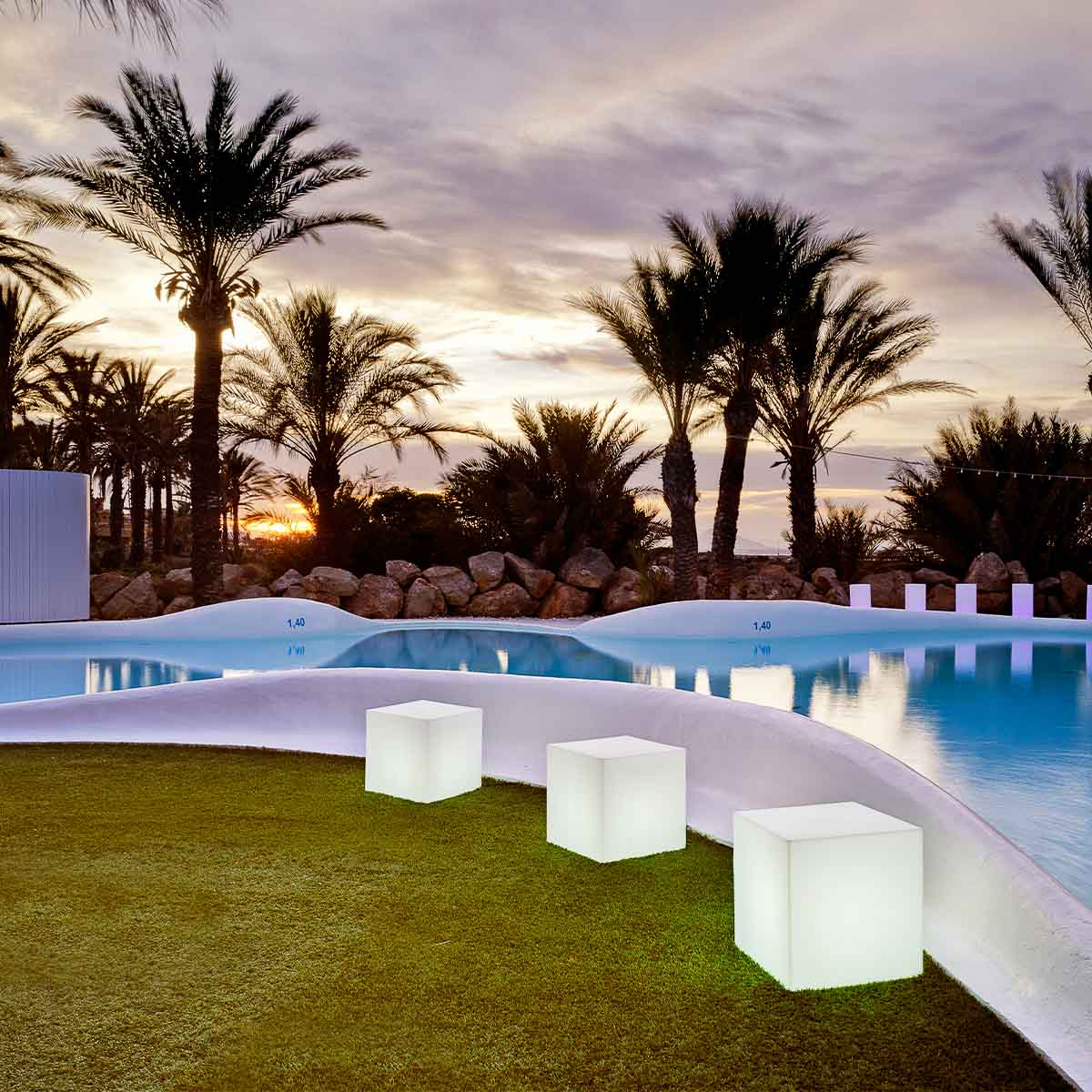 CUBO ILUMINADO CUBY (MÚLTIPLES TAMAÑOS) - Image 12