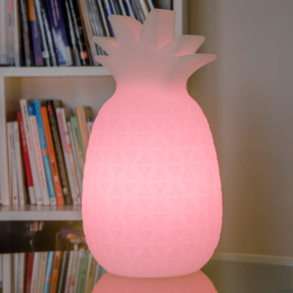 LÁMPARA CON FORMA DE PIÑA SAMBA BLANCO TRANSLÚCIDO - Image 4