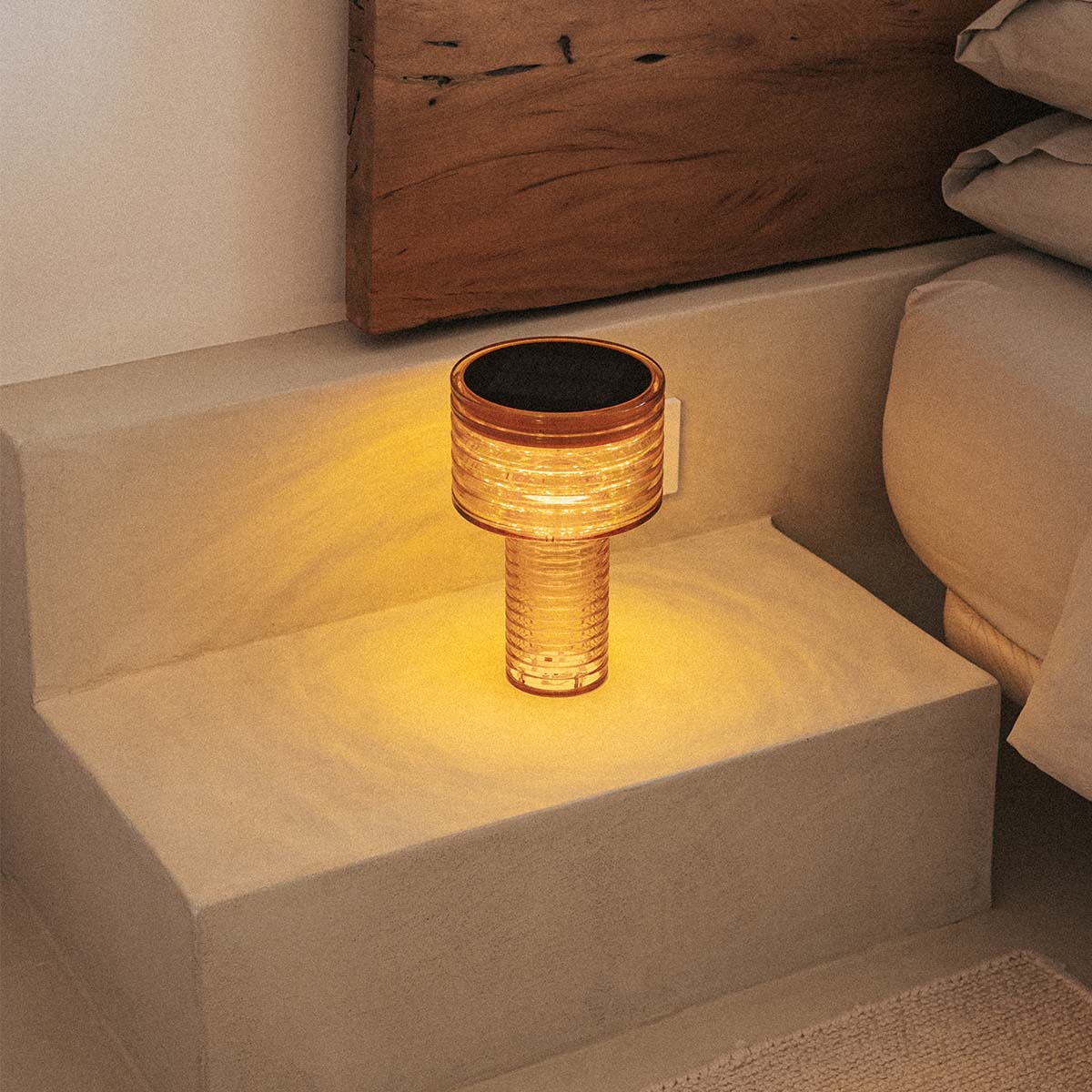 LÁMPARA DE MESA AMBAR SOLAR - Image 6