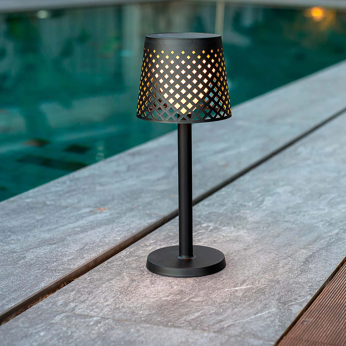 Lámpara solar Greta (Lámpara múltiple) - Image 3