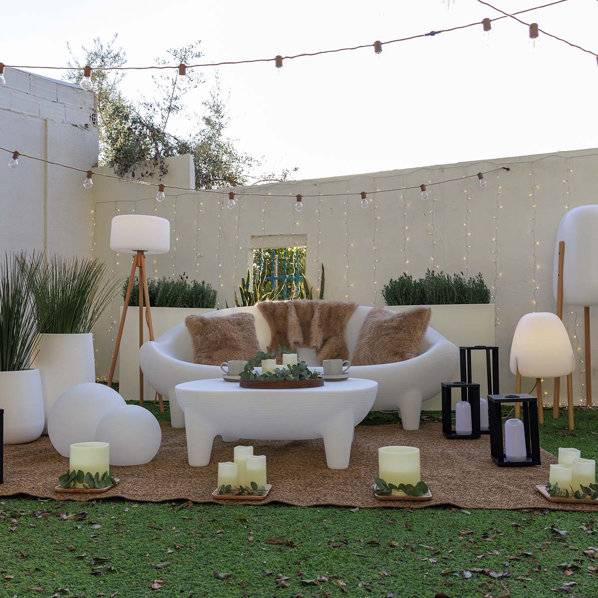 Sofá de Exterior con Iluminación Solar Jamaica - Image 9